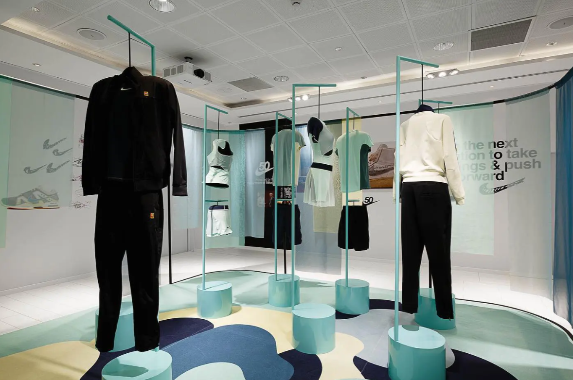 Contemporary Nike retail and sportswear installation